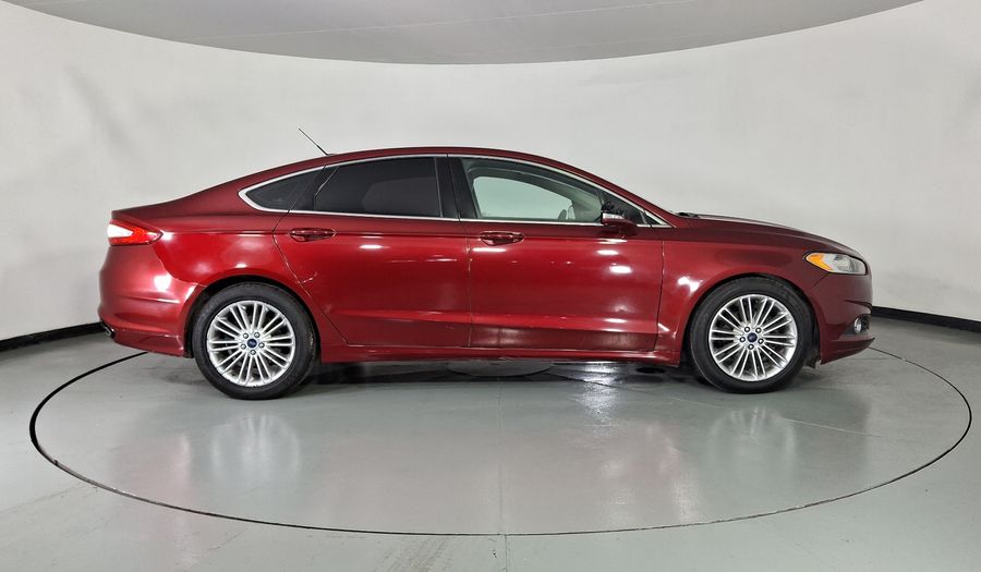 Ford Fusion 2.0 GTDI SE LUXURY PLUS NAV AT Sedan 2015