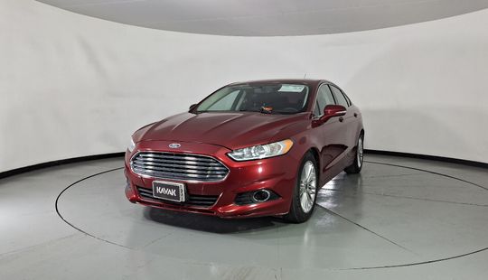 Ford • Fusion