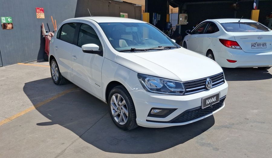 Volkswagen Gol 1.6 HIGHLINE Hatchback 2021