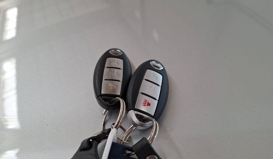 Nissan Note 1.6 SENSE Hatchback 2017