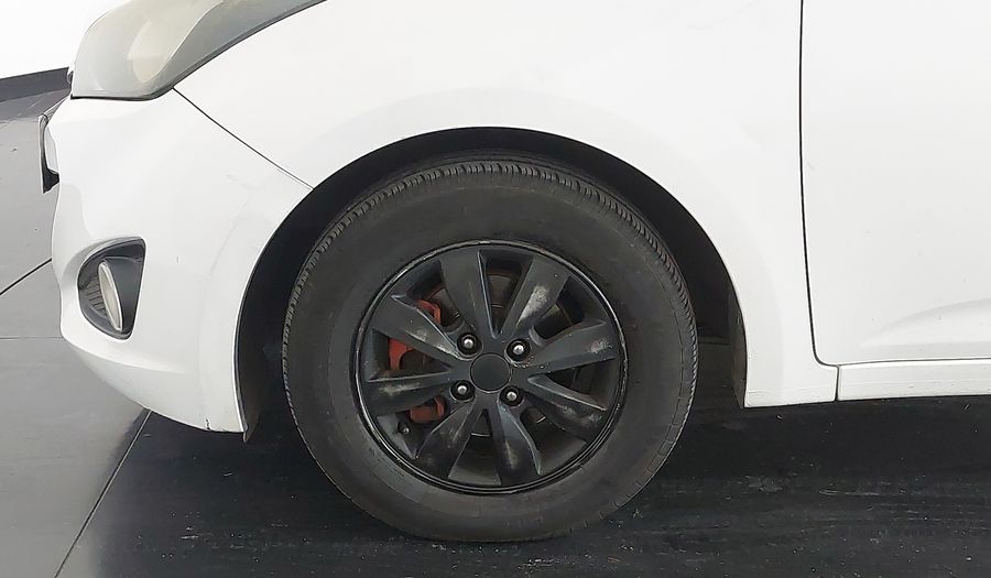 Hyundai Hb20s 1.6 S COMFORT PLUS AUTO Sedan 2014