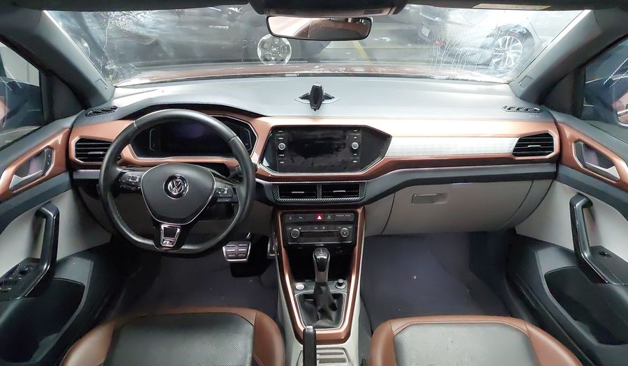 Volkswagen T-cross 1.4 250 TSI HIGHLINE AUTO Suv 2020