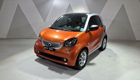 Smart • Fortwo
