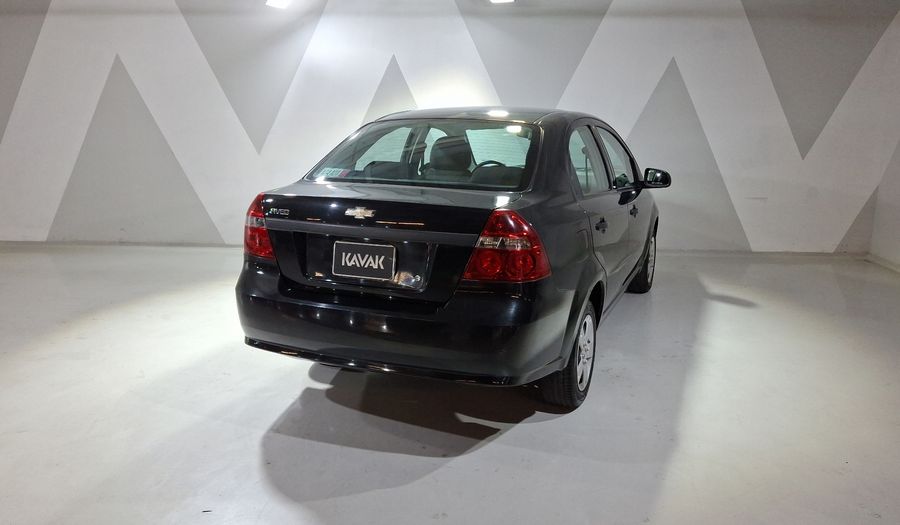 Chevrolet Aveo 1.6 MT M Sedan 2015
