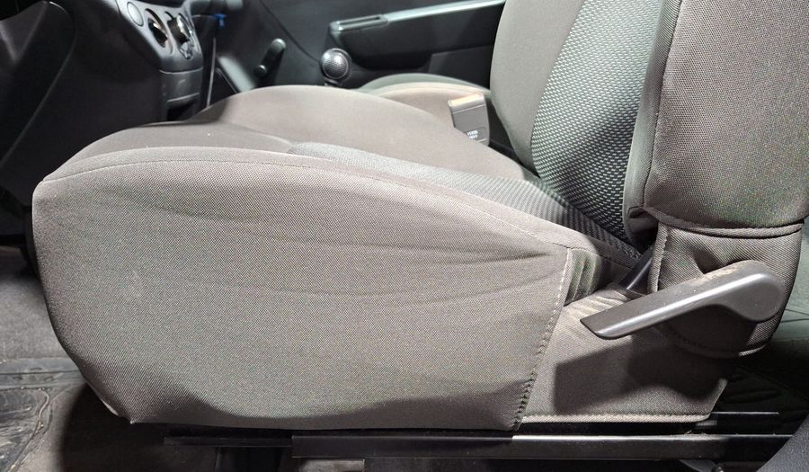 Chevrolet Aveo 1.6 MT M Sedan 2015