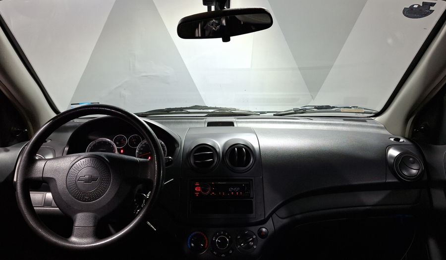 Chevrolet Aveo 1.6 MT M Sedan 2015