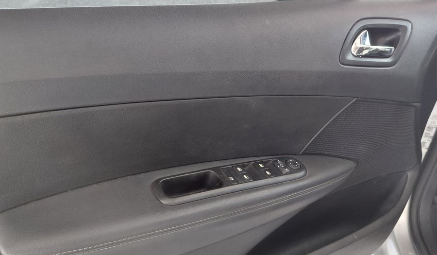 Peugeot 308 1.6 THP FELINE TIPTRONIC Hatchback 2018