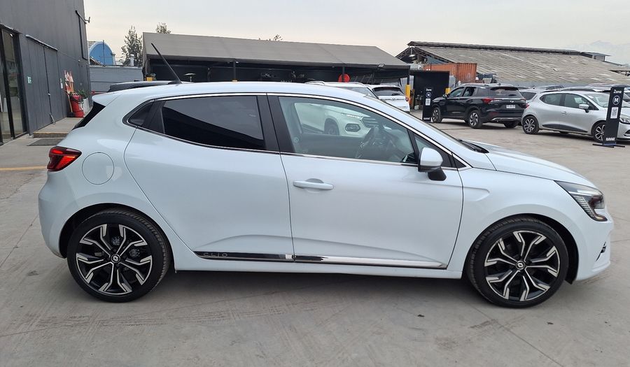 Renault Clio 1.0T INTENS Hatchback 2022