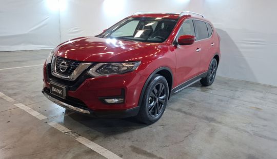 Nissan • X-Trail