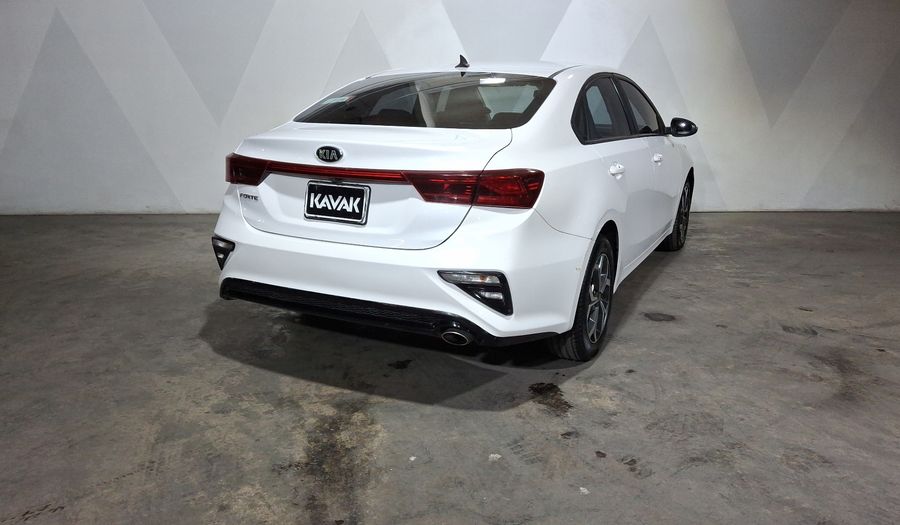 Kia Forte 2.0 LX IVT Sedan 2021