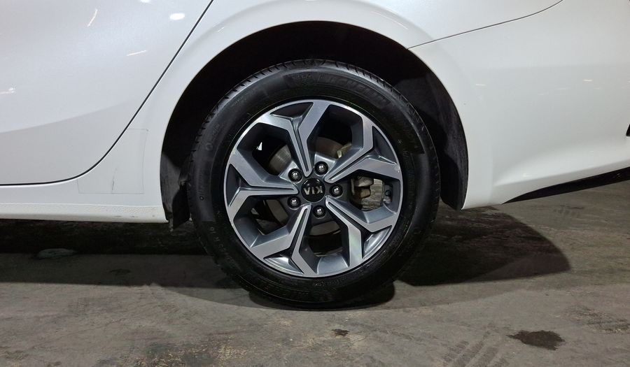 Kia Forte 2.0 LX IVT Sedan 2021