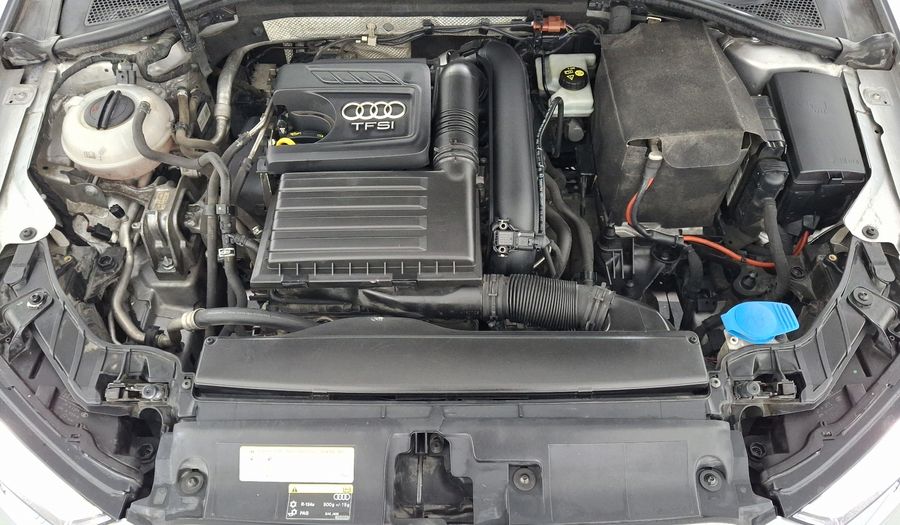 Audi A3 1.4 TFSI DYNAMIC Sedan 2017