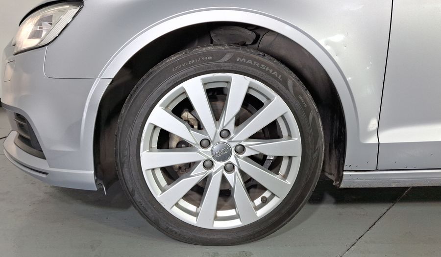 Audi A3 1.4 TFSI DYNAMIC Sedan 2017