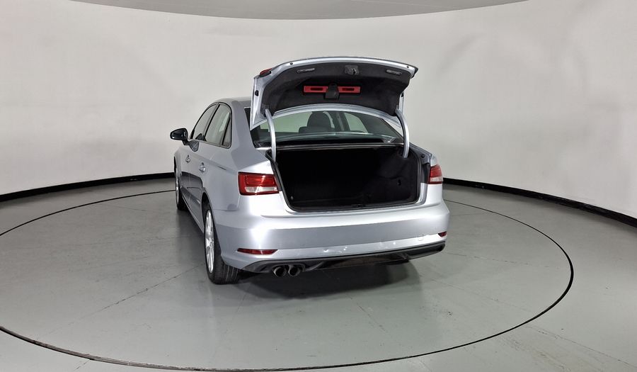 Audi A3 1.4 TFSI DYNAMIC Sedan 2017