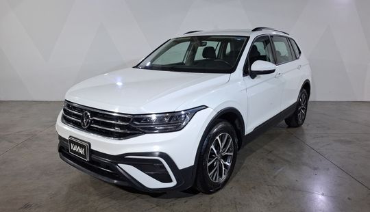 Volkswagen • Tiguan