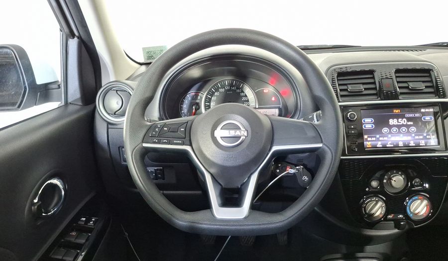 Nissan March 1.6 ADVANCE Hatchback 2023