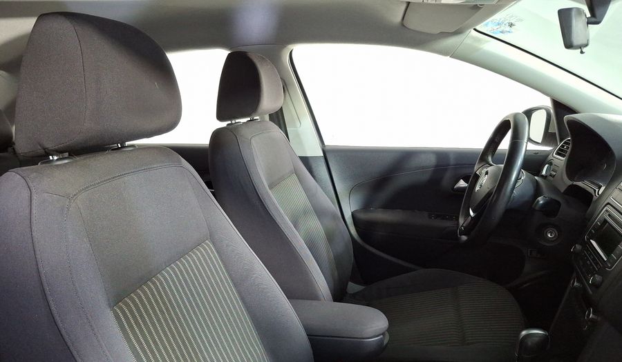 Volkswagen Vento 1.6 HIGHLINE TIPTRONIC Sedan 2015