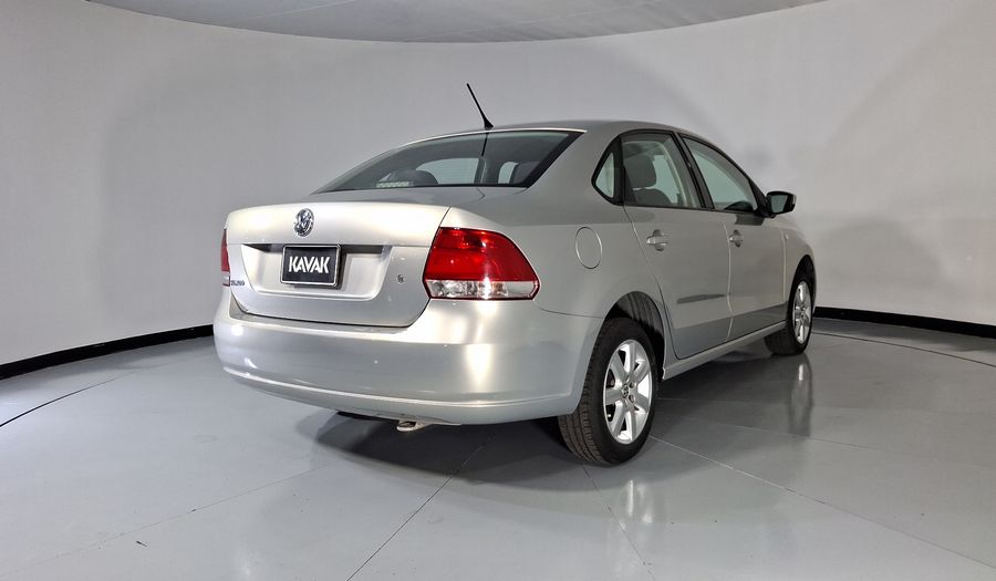 Volkswagen Vento 1.6 HIGHLINE TIPTRONIC Sedan 2015