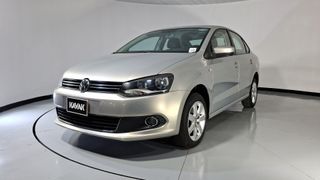 Volkswagen • Vento