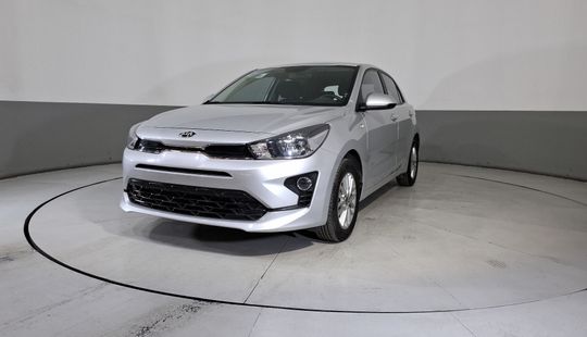 Kia • Rio