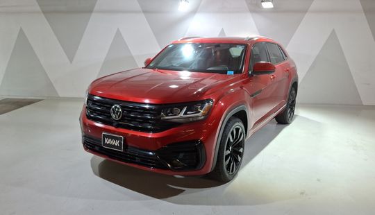 Volkswagen • Cross Sport