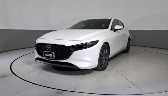 Mazda • Mazda 3