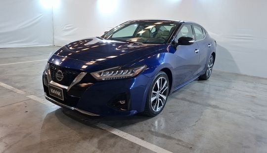 Nissan • Maxima