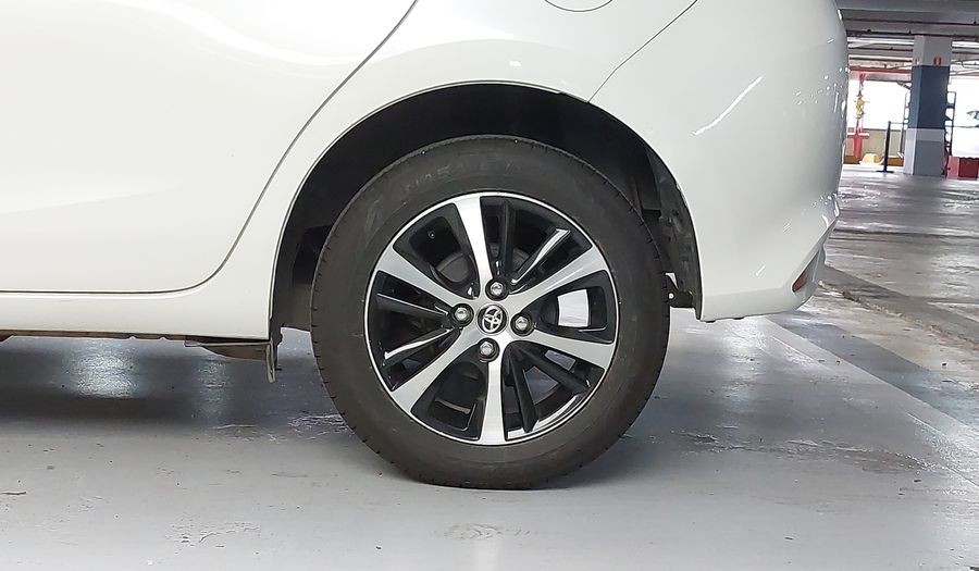 Toyota Yaris 1.5 XS CVT Hatchback 2019