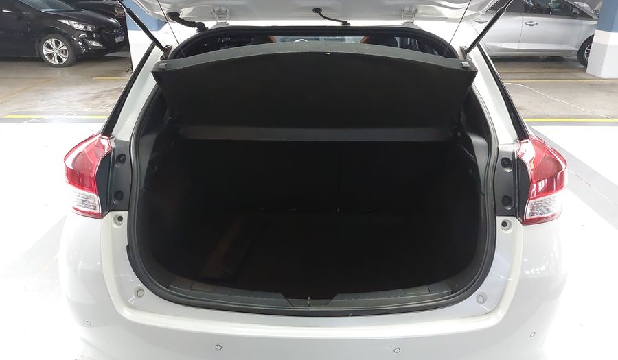 Toyota Yaris 1.5 XS CVT Hatchback 2019