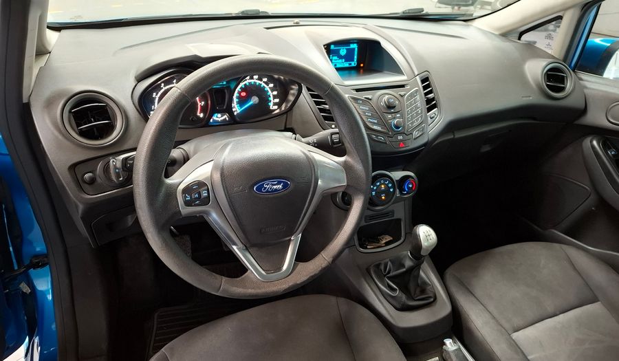 Ford Fiesta Kinetic Design 1.6 S PLUS Hatchback 2014