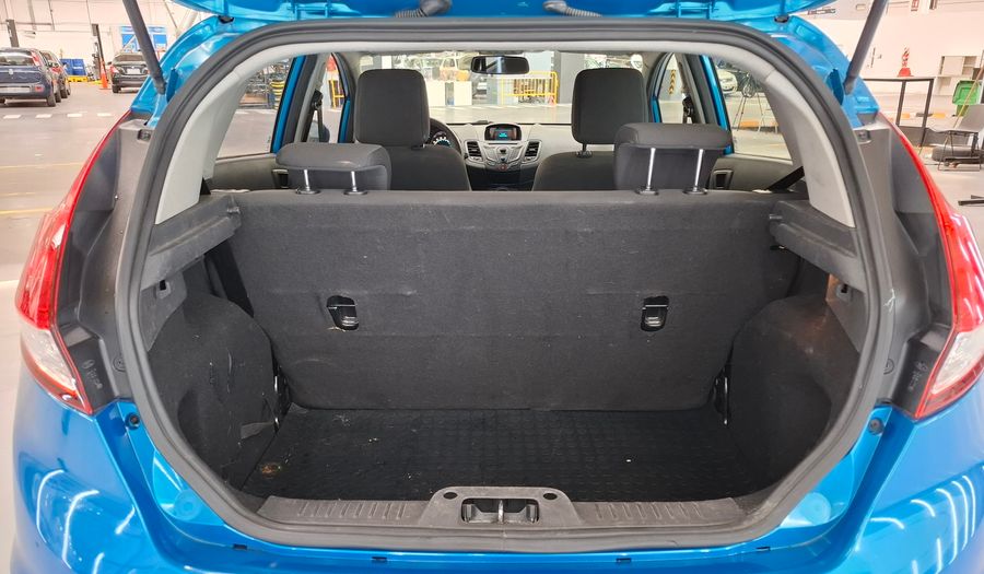 Ford Fiesta Kinetic Design 1.6 S PLUS Hatchback 2014