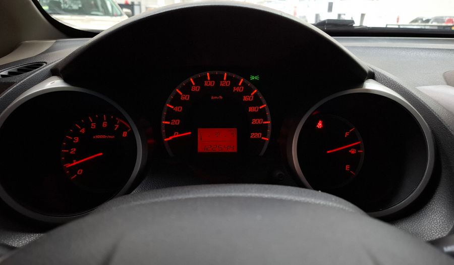 Honda Fit 1.5 EX MT Hatchback 2012