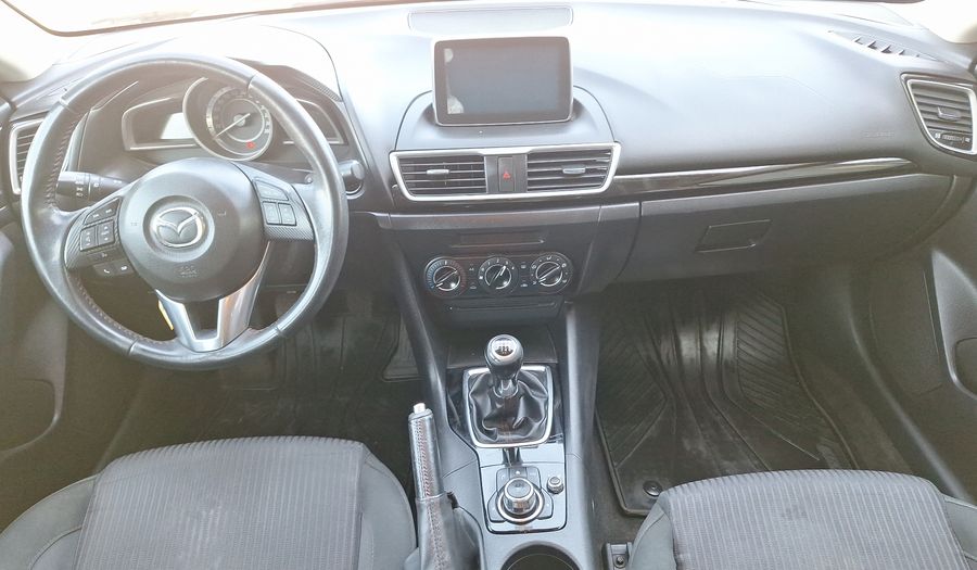 Mazda 3 2.0 SKYACTIV-G V Hatchback 2015