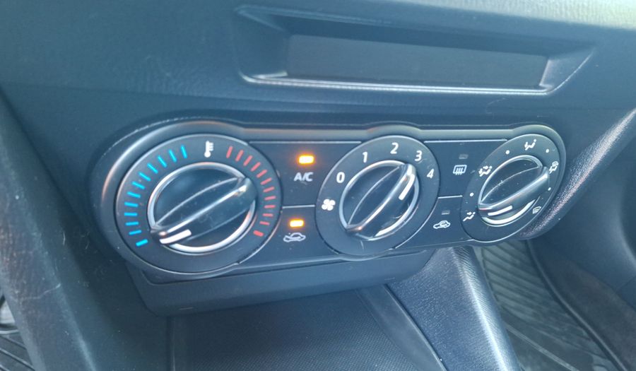 Mazda 3 2.0 SKYACTIV-G V Hatchback 2015