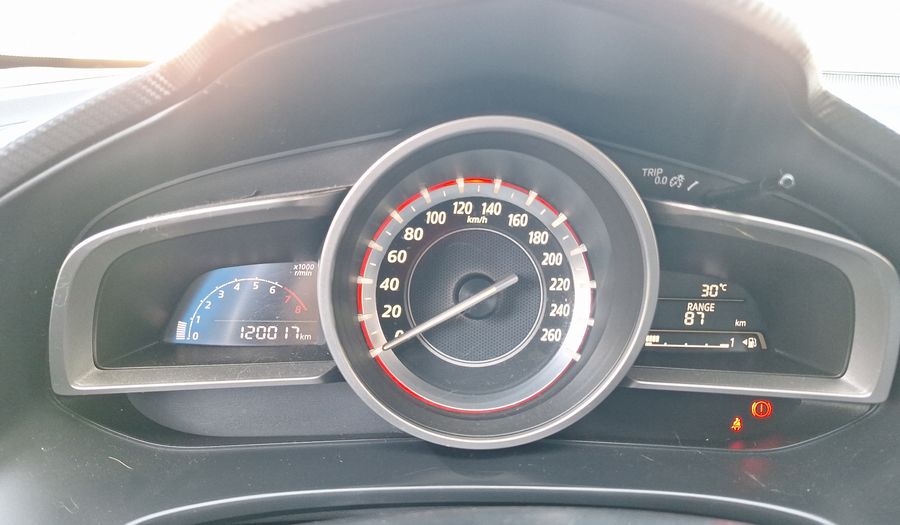 Mazda 3 2.0 SKYACTIV-G V Hatchback 2015