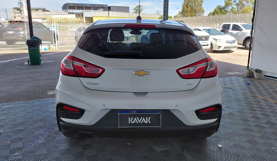 Chevrolet Cruze Ii 1.4 LTZ Hatchback 2017