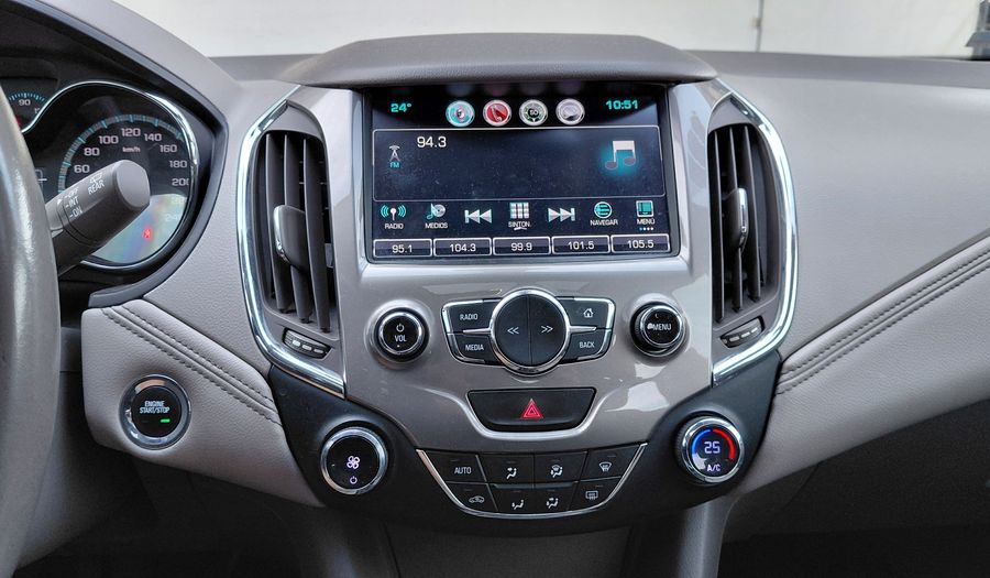 Chevrolet Cruze Ii 1.4 LTZ Hatchback 2017