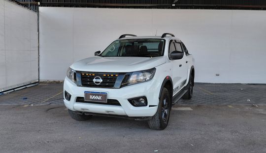 Nissan • Frontier