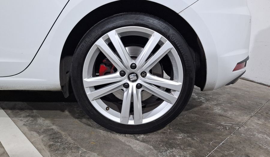 Seat Leon 2.0 CUPRA DSG Hatchback 2016