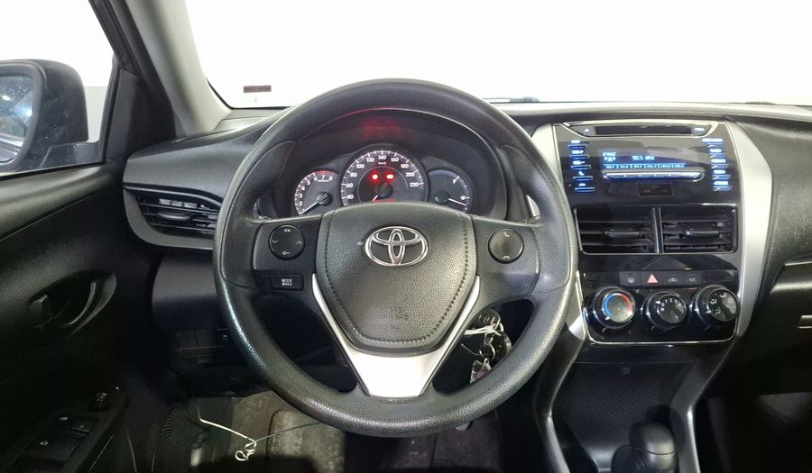 Toyota Yaris 1.5 SEDAN CORE AUTO Sedan 2018