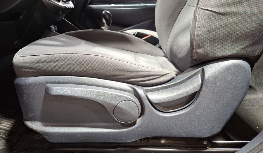 Kia Rio 1.6 LX MT Hatchback 2016