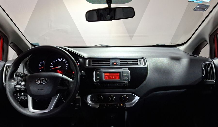 Kia Rio 1.6 LX MT Hatchback 2016