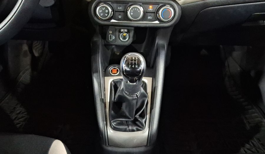 Nissan Versa 1.6 ADVANCE Sedan 2022