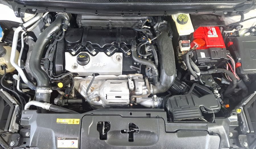 Peugeot 308 1.6 GT MT Hatchback 2016
