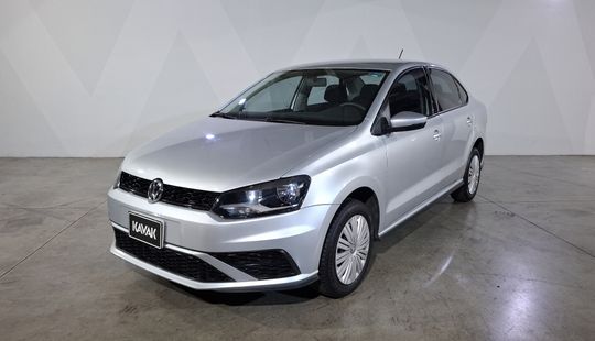Volkswagen • Vento