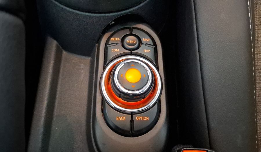 Mini Cooper 1.5 COOPER CHILI DCT Hatchback 2021