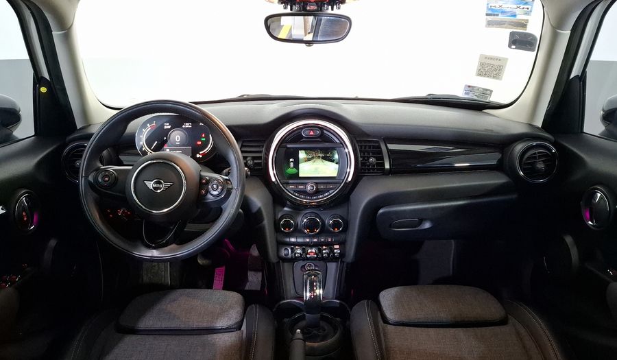 Mini Cooper 1.5 COOPER CHILI DCT Hatchback 2021