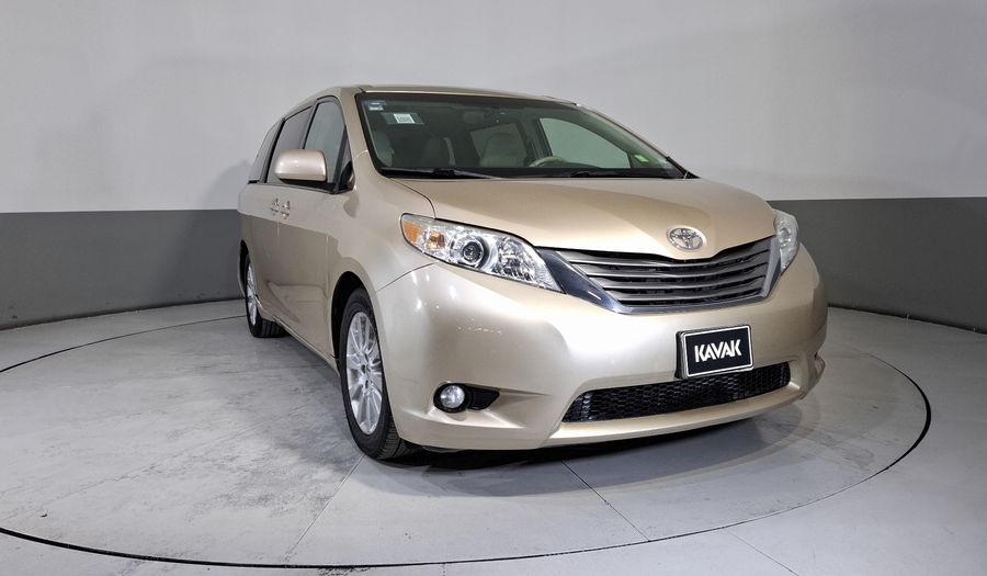 Toyota Sienna 3.5 XLE PIEL AT Minivan 2014