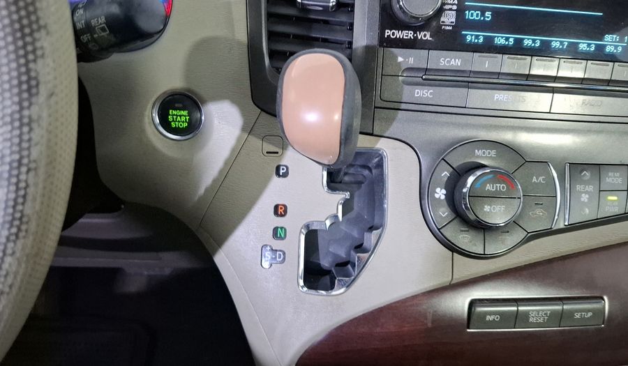 Toyota Sienna 3.5 XLE PIEL AT Minivan 2014