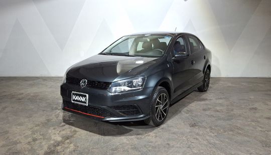 Volkswagen • Vento